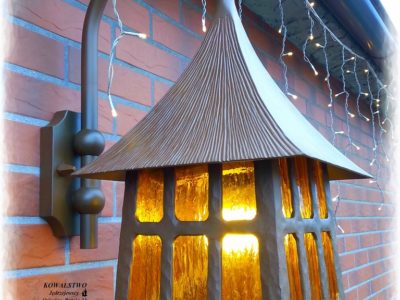 Latarnia kuta lampa artystyczna